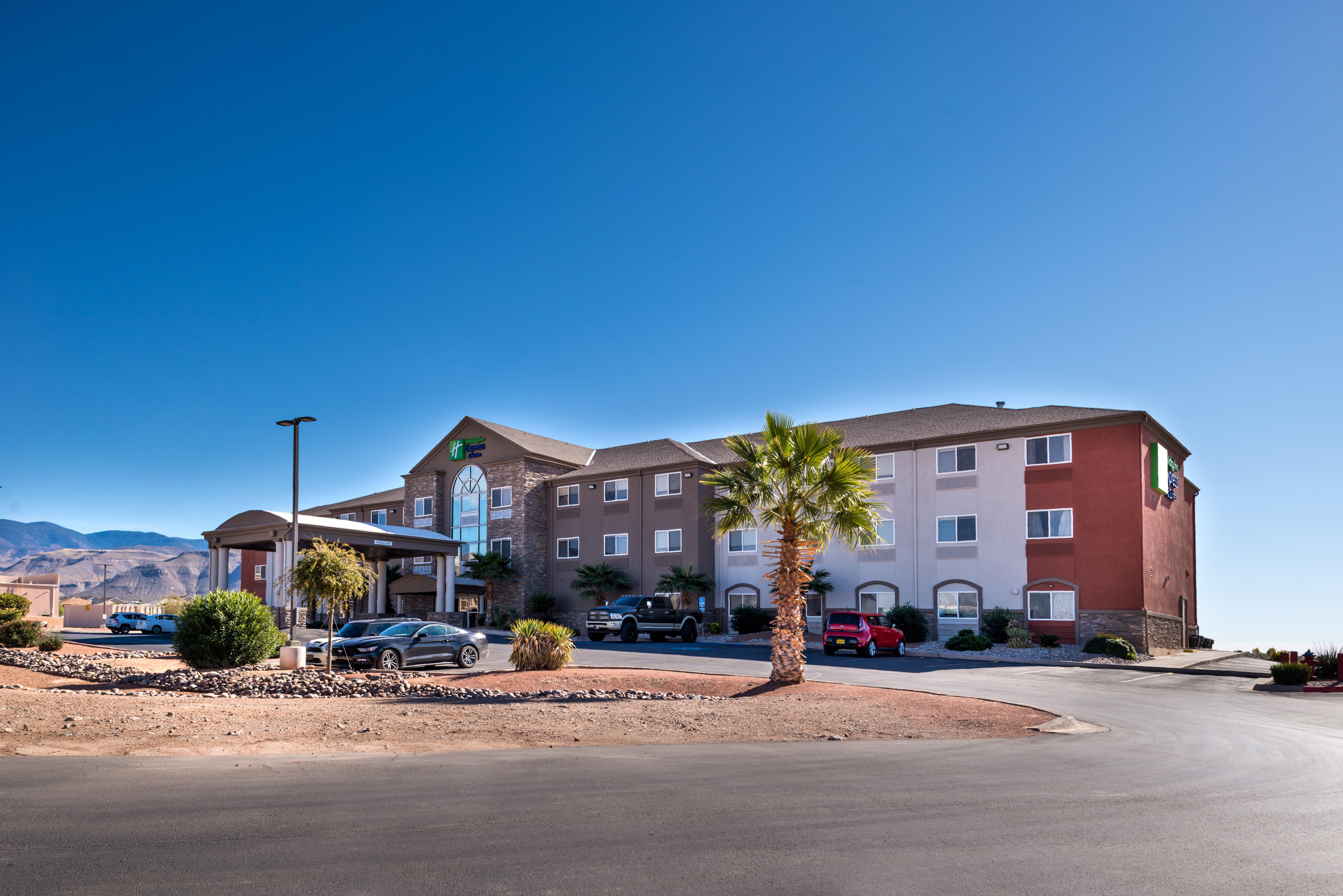 Holiday Inn Express & Suites Alamogordo Highway 54/70 By Ihg Ngoại thất bức ảnh