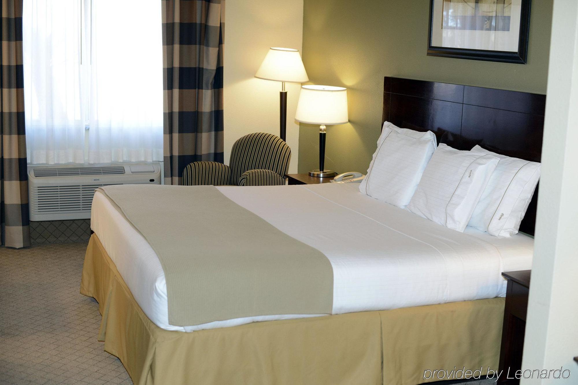 Holiday Inn Express & Suites Alamogordo Highway 54/70 By Ihg Phòng bức ảnh
